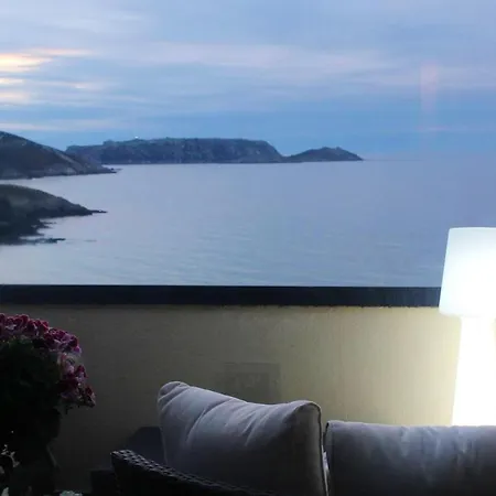 Luxury With Sea View In Malpica, 230 Sq.m Malpica