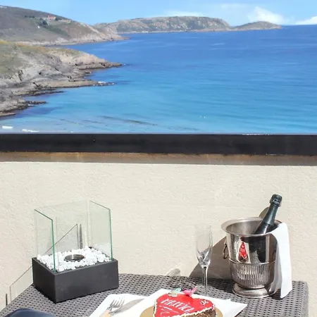 Apartment Luxury With Sea View In Malpica, 230 Sq.m *