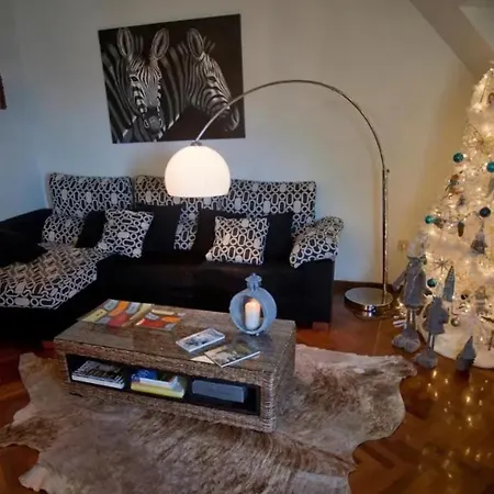 Luxury With Sea View In Malpica, 230 Sq.m Malpica