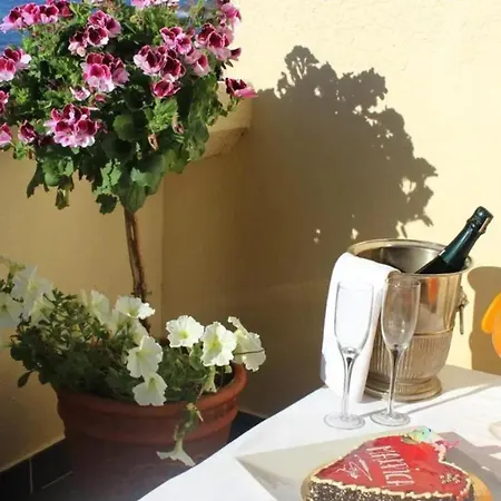 Luxury With Sea View In Malpica, 230 Sq.m