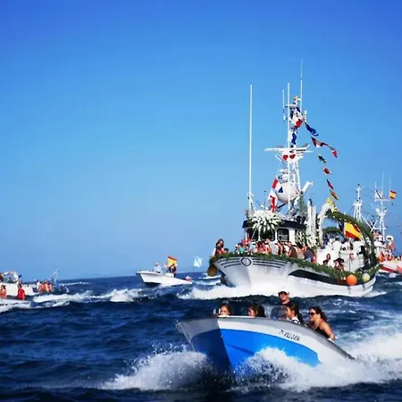 Luxury With Sea View In Malpica, 230 Sq.m Apartment *