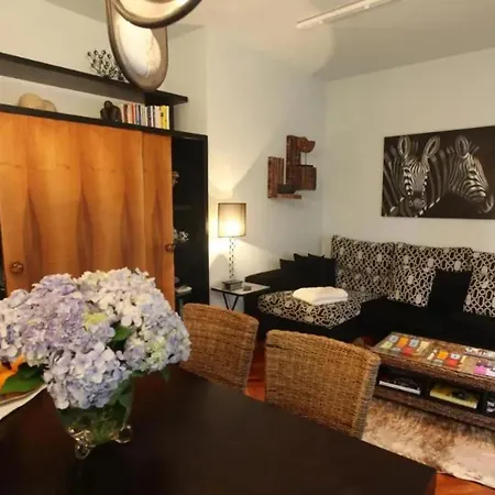 Luxury With Sea View In Malpica, 230 Sq.m Appartement *