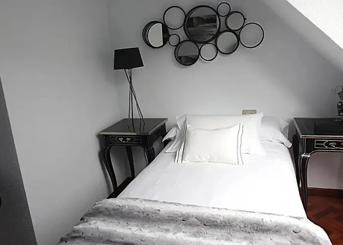 Luxury With Sea View In Malpica, 230 Sq.m Malpica