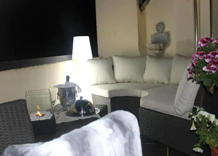 Luxury With Sea View In Malpica, 230 Sq.m *